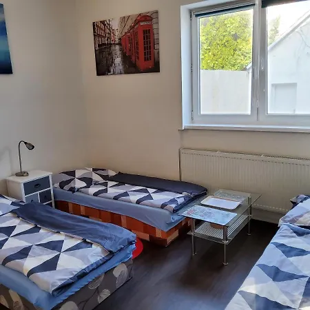 House Apartments, Terrace Grill, Guarded Private Parking, Fast Wifi. * Bratislava