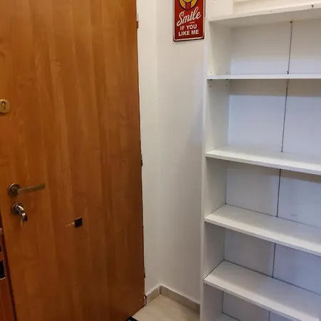 Gæstehus House Apartments, Terrace Grill, Guarded Private Parking, Fast Wifi. Bratislava