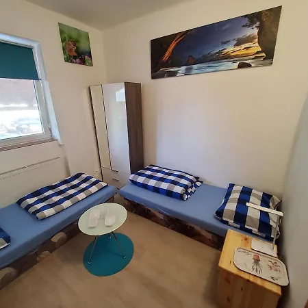 House Apartments, Terrace Grill, Guarded Private Parking, Fast Wifi.